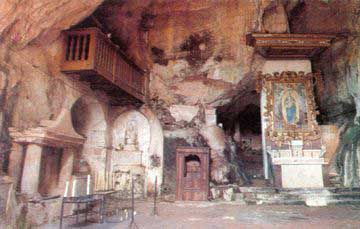 La Grotta di San Michele Arcangelo